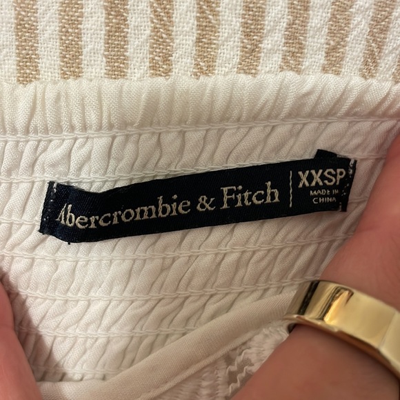 White Abercrombie Dress - size XXS - Picture 4 of 4